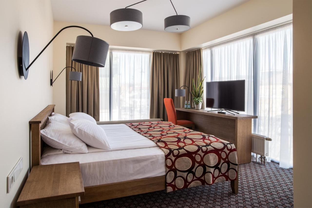 Hotel Sinchronas Telsiai Luaran gambar