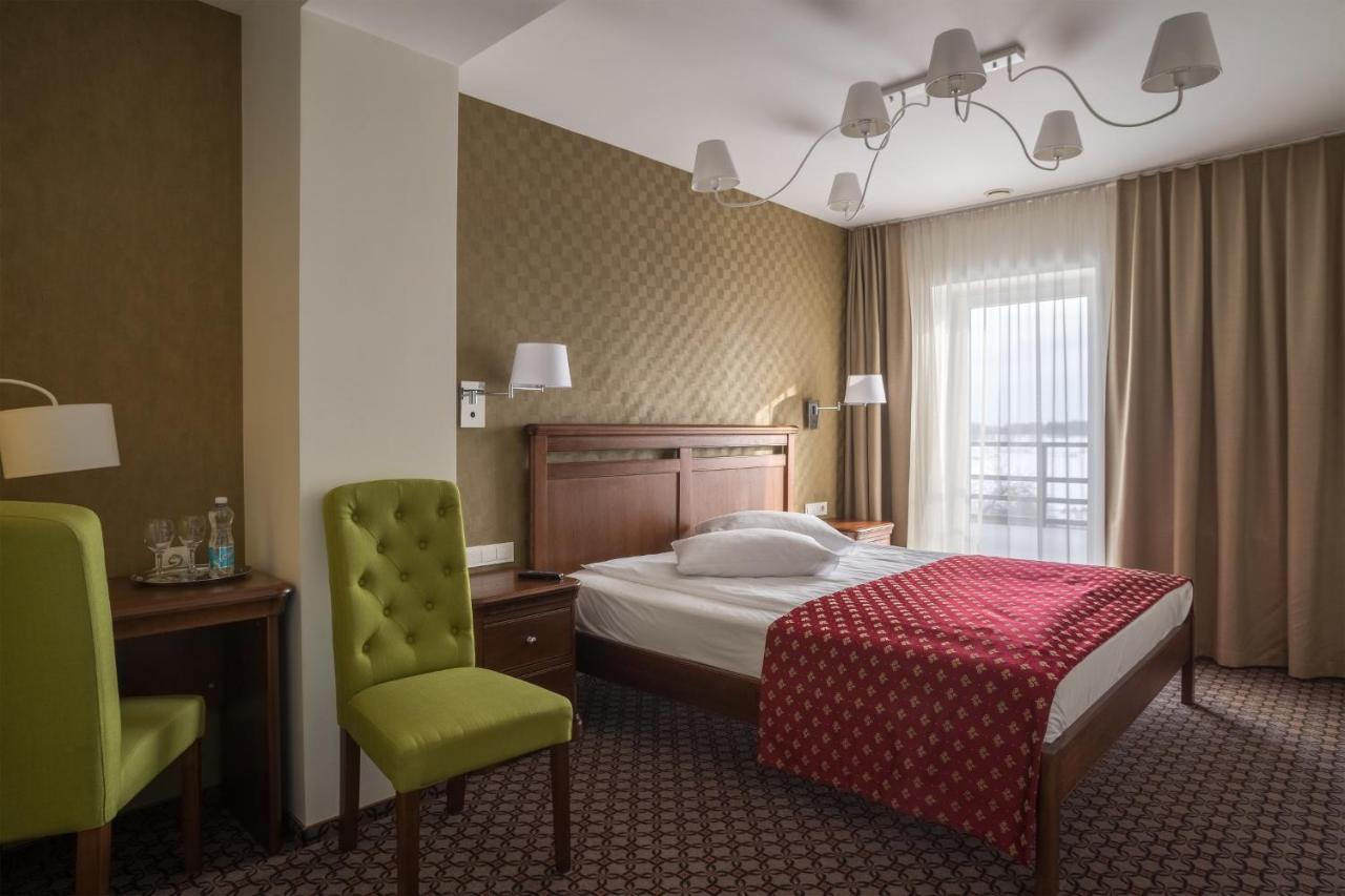 Hotel Sinchronas Telsiai Luaran gambar