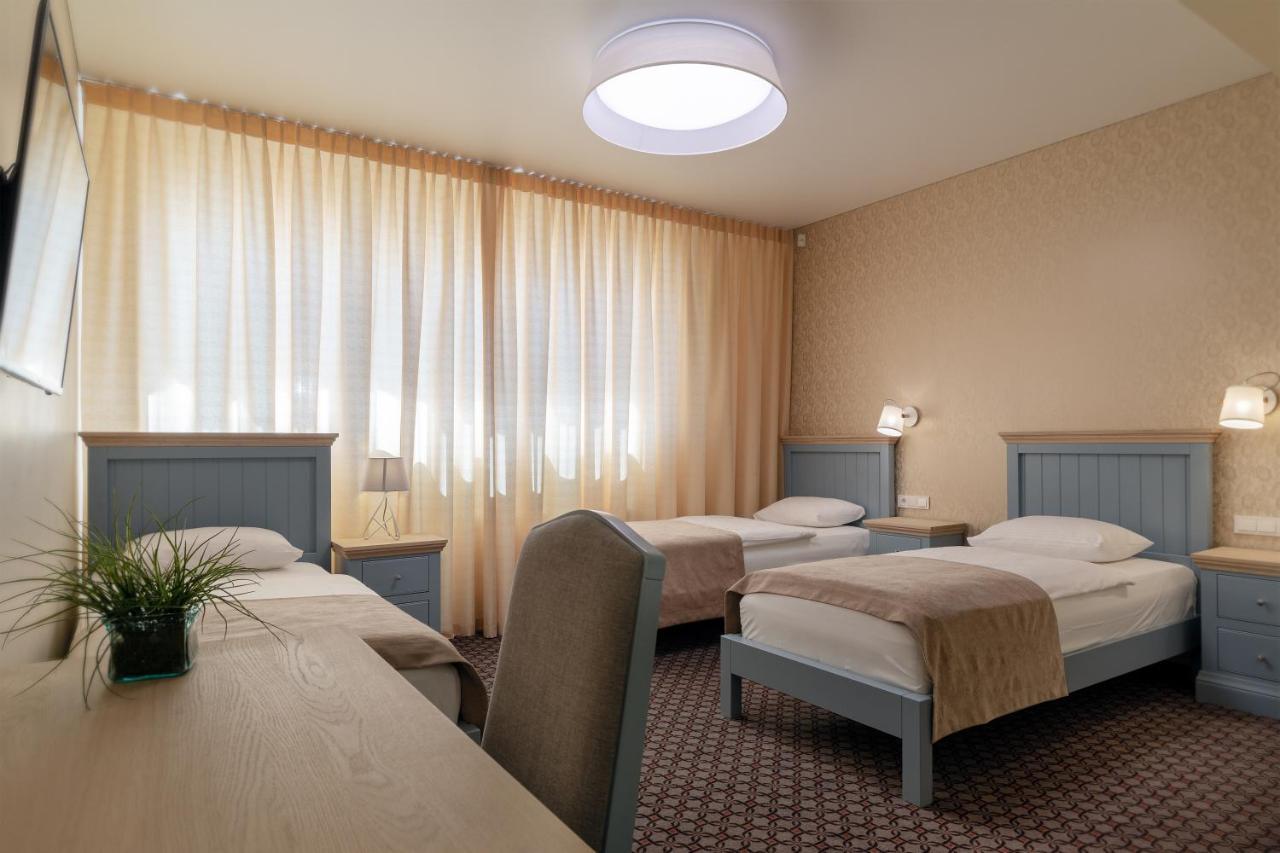 Hotel Sinchronas Telsiai Luaran gambar