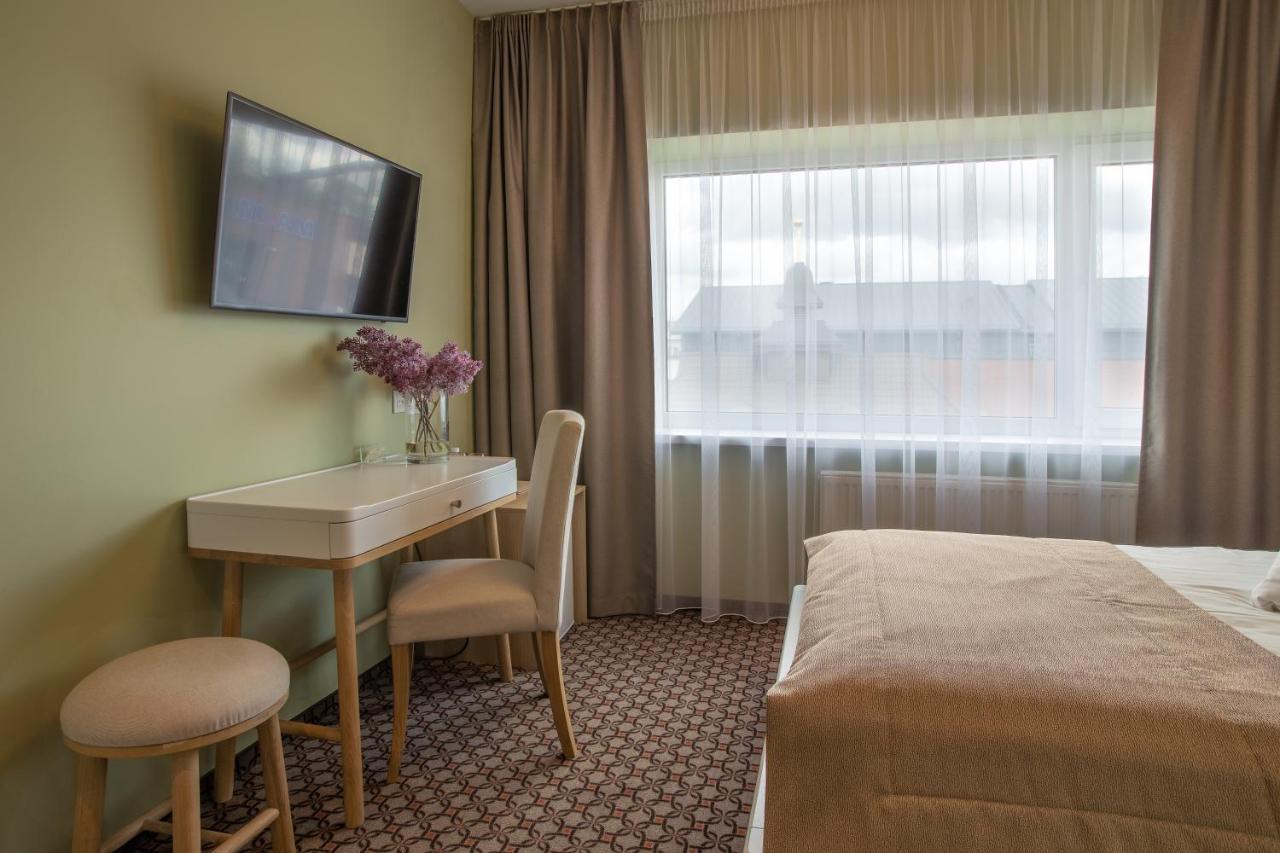 Hotel Sinchronas Telsiai Luaran gambar