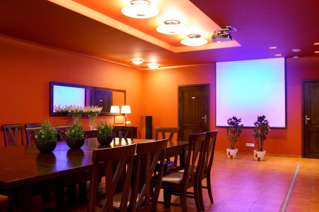 Hotel Sinchronas Telsiai Luaran gambar